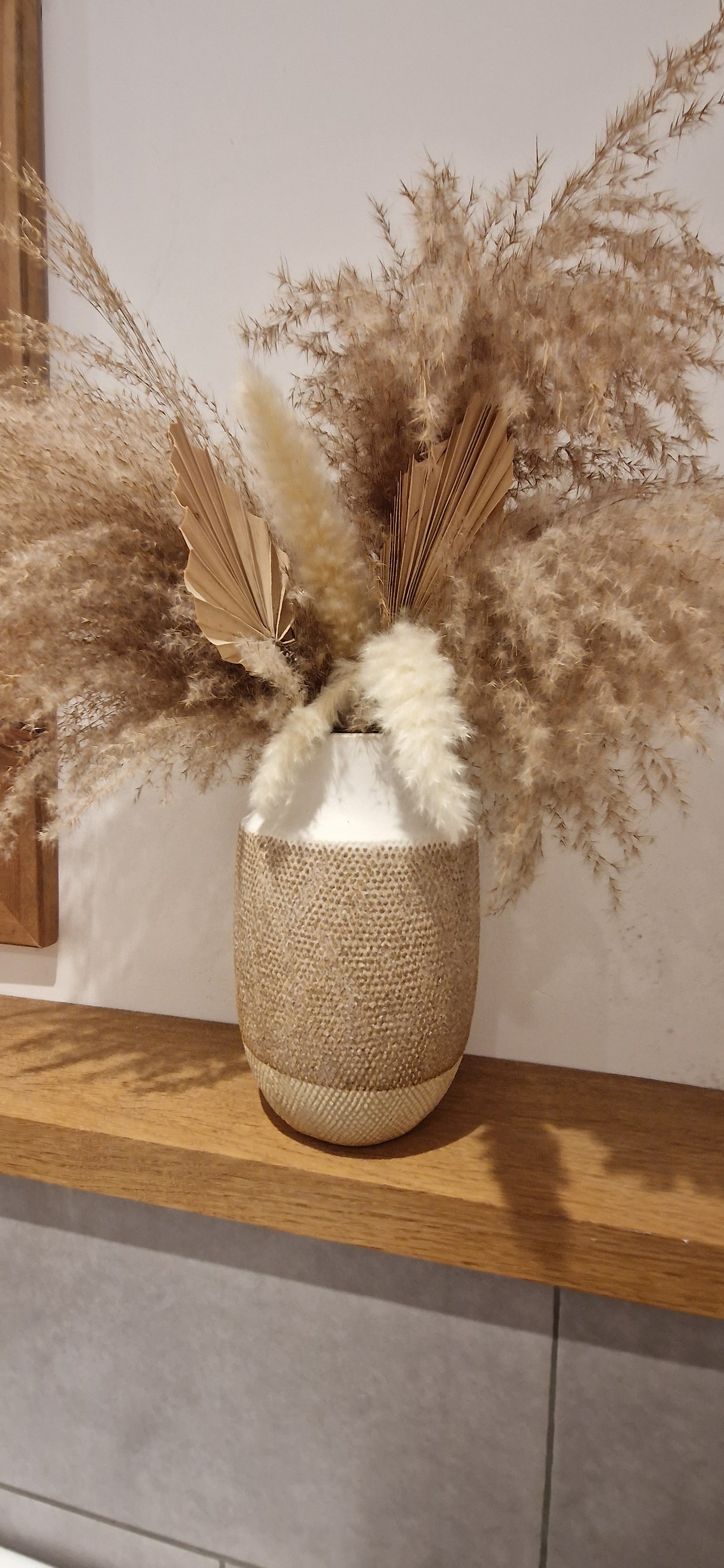 Cream 'Beehive effect' Vase, 25cm