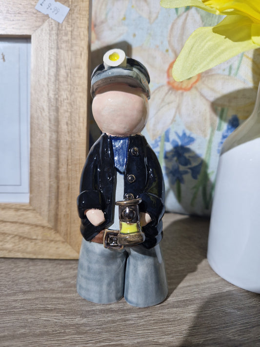 Ceramic Welsh Miner, Blue necktie