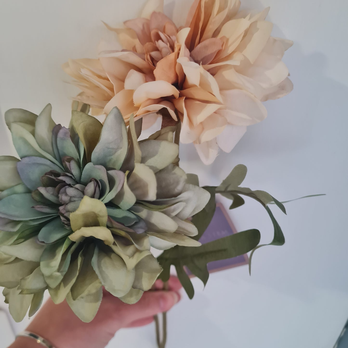 Dahlia Flower stem, 2 colours, 38cm