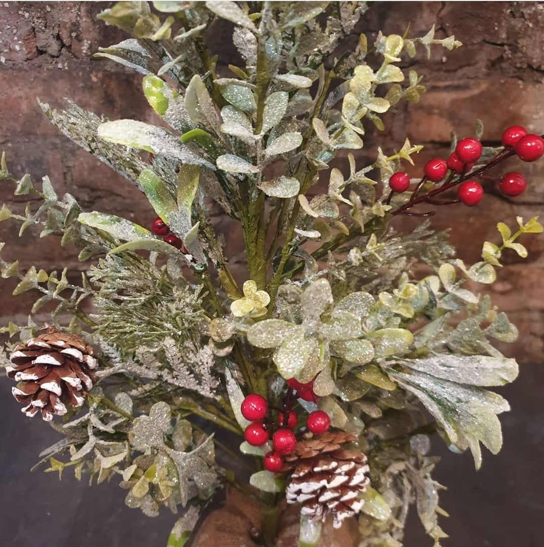 Christmas Glitter Berry & Cone Tree