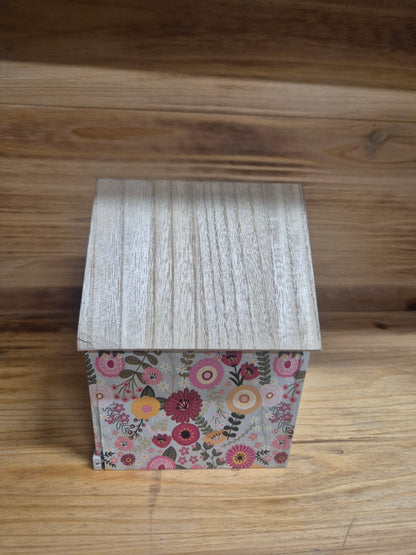 Floral Tissue Box Holder