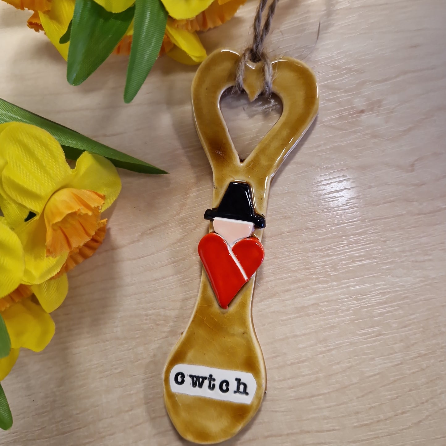 Ceramic Welsh Lady Heart "Cwtch" Spoon