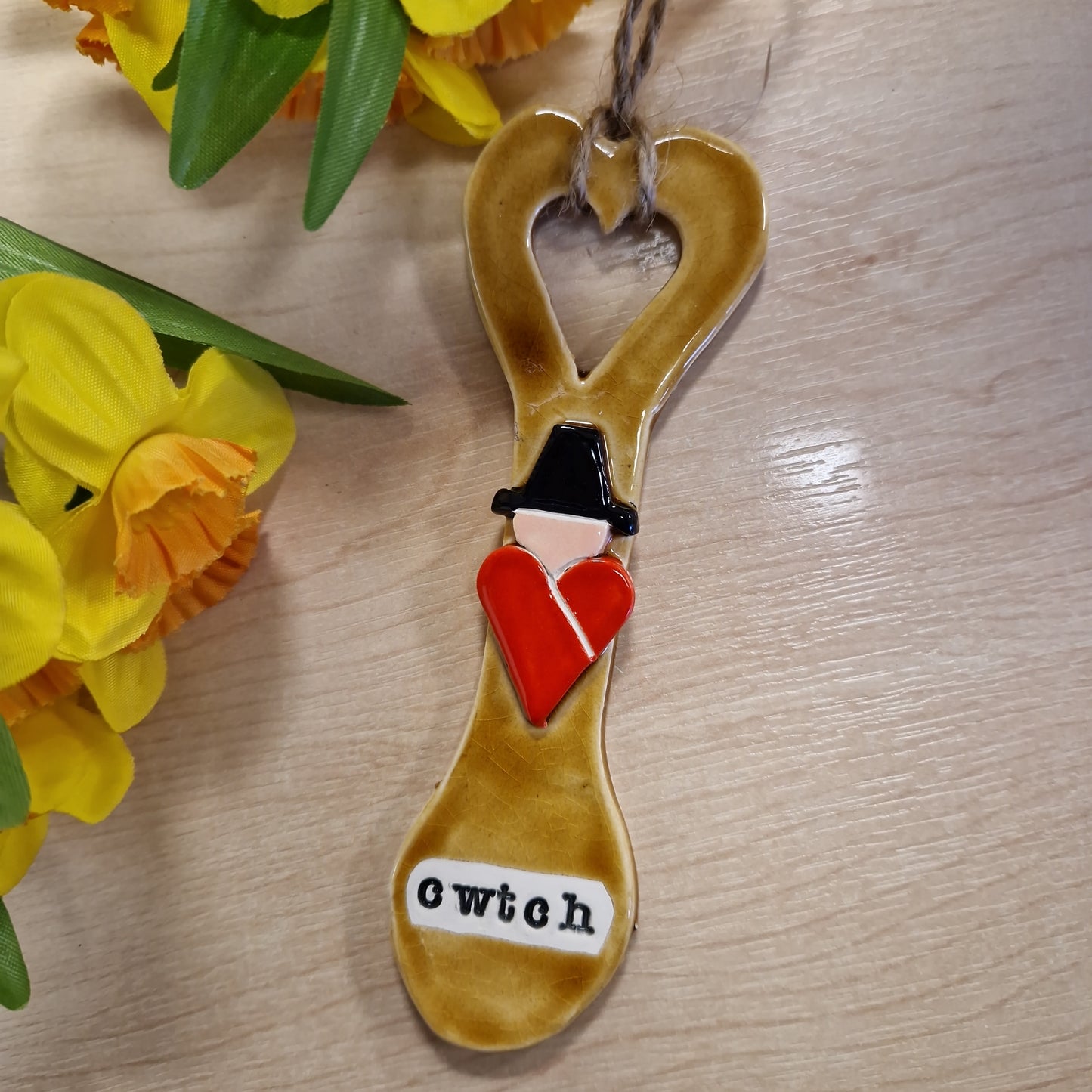 Ceramic Welsh Lady Heart "Cwtch" Spoon