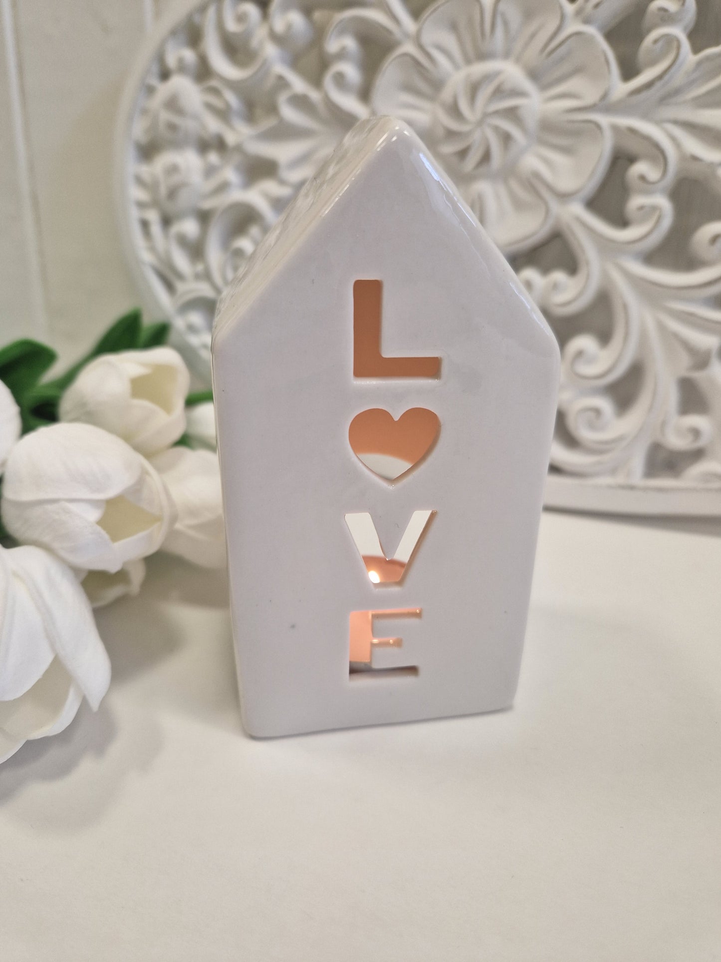 White 'LOVE' Tealight holder