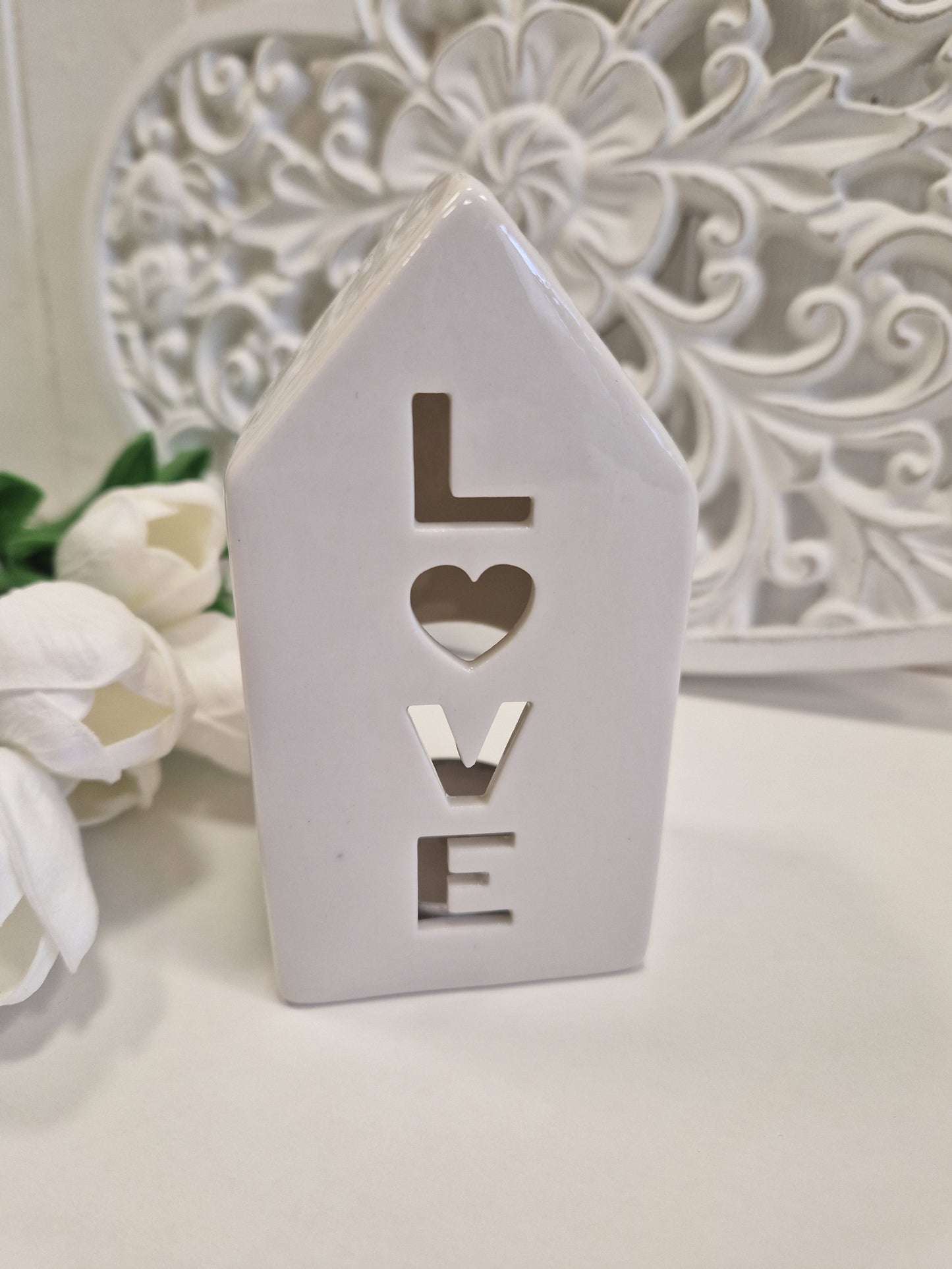 White 'LOVE' Tealight holder