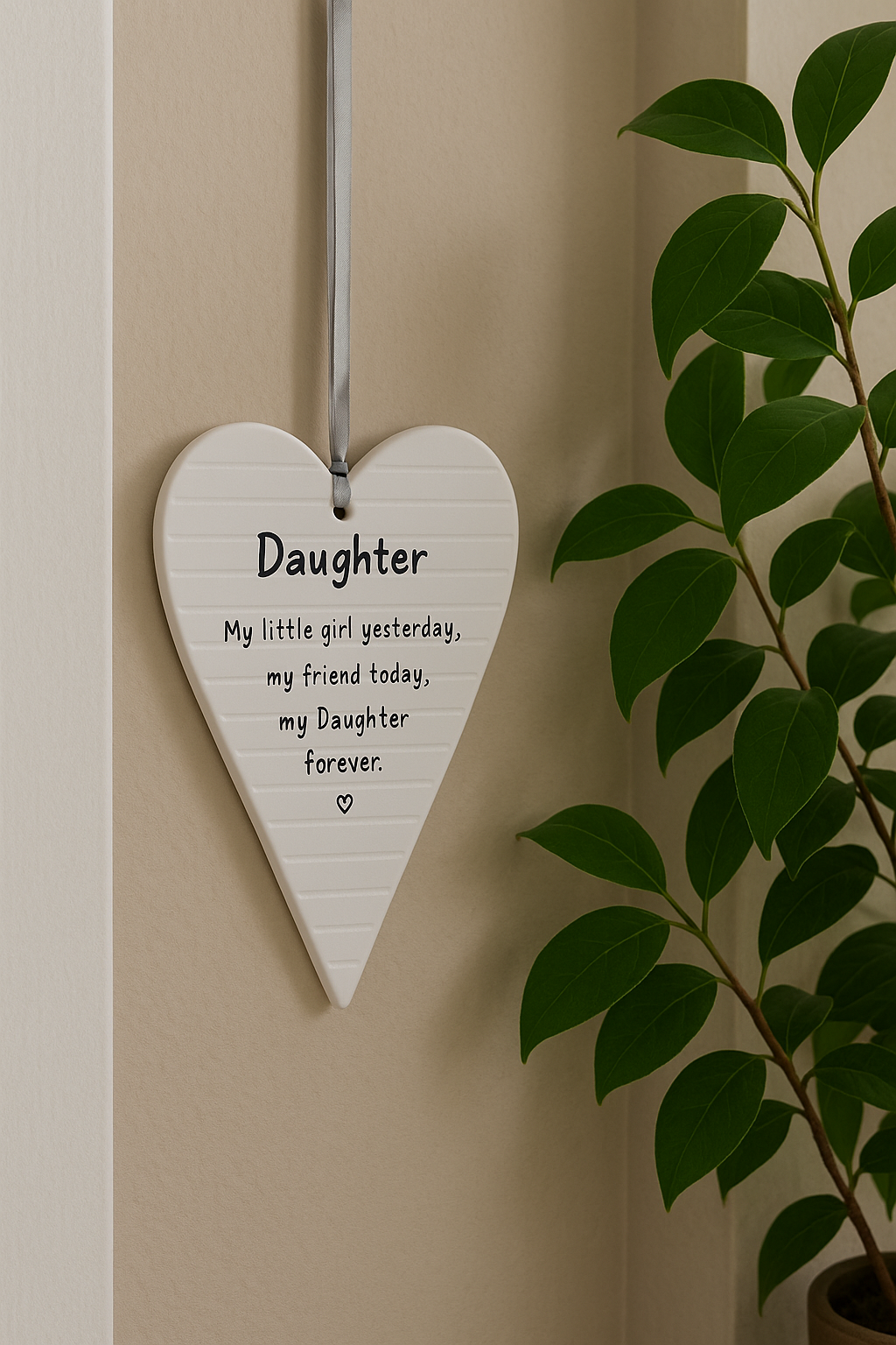 Hanging Heart, Daughter