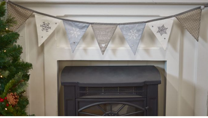 Welsh Xmas Snowflake Buntin