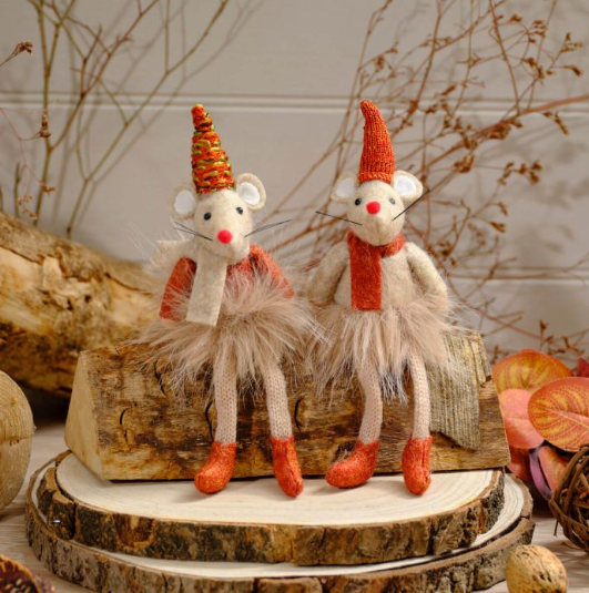 Mouse Shelf Sitter with hat and scarf, MR or MRS