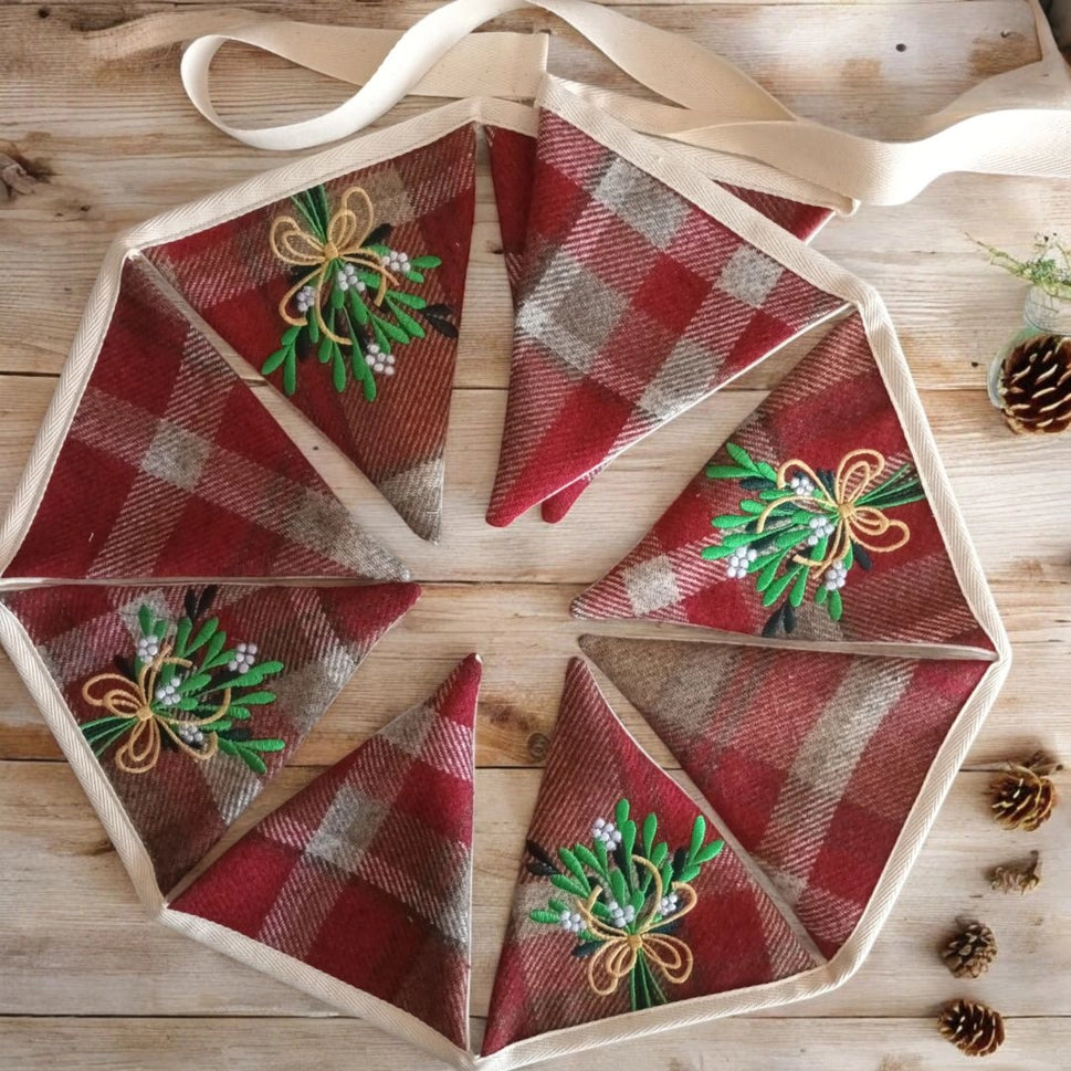 Embroidered Christmas Mistletoe Bunting