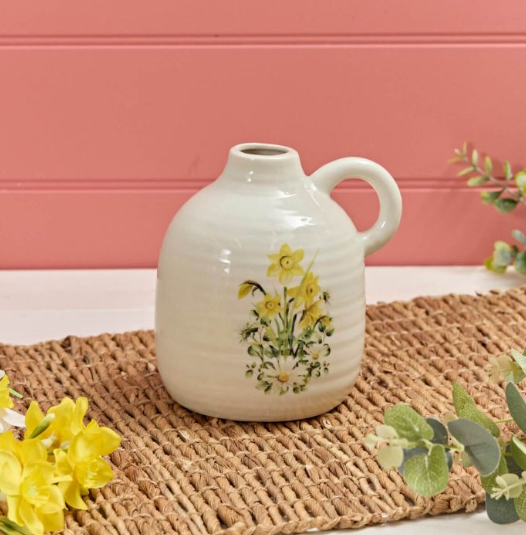 Daffodil Ribbed Vase with handle