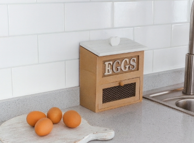 Wooden Heart Egg House