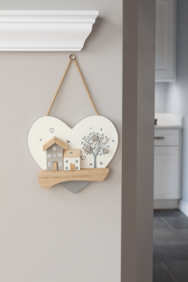 Heart wooden hanging house