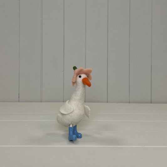 Felt Duck with Flower Hat 10x8x15cm  Weight-23g