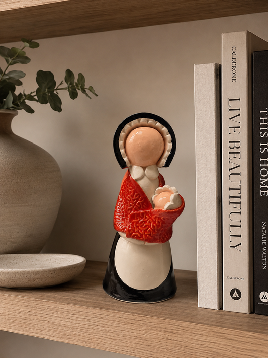 Ceramic Welsh Lady, Babi Bach