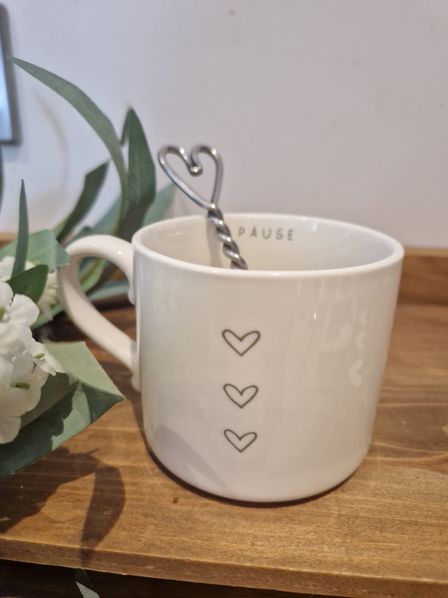 PAUSE - Triple Heart Mug