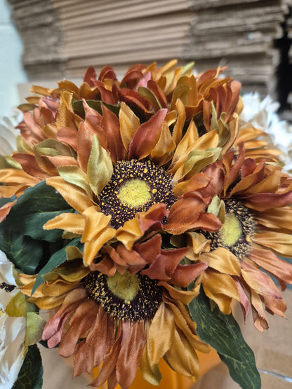 Orange / Cream Flowers