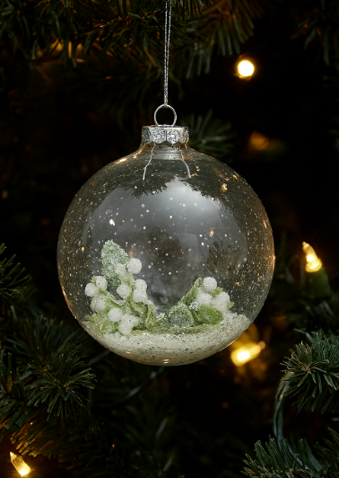 Glass Bauble with snowy leaves