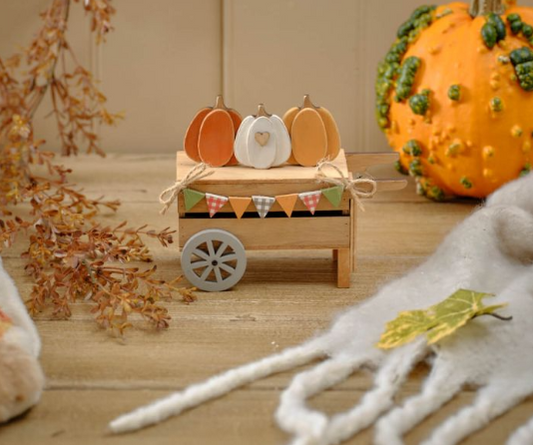 Wooden Buntin Pumpkin Cart