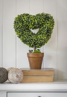 Faux Topiary Heart, 40cm