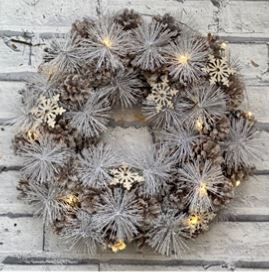 Ice-Blasted Pinecone Wreath with Warm White LED Lights 35cm